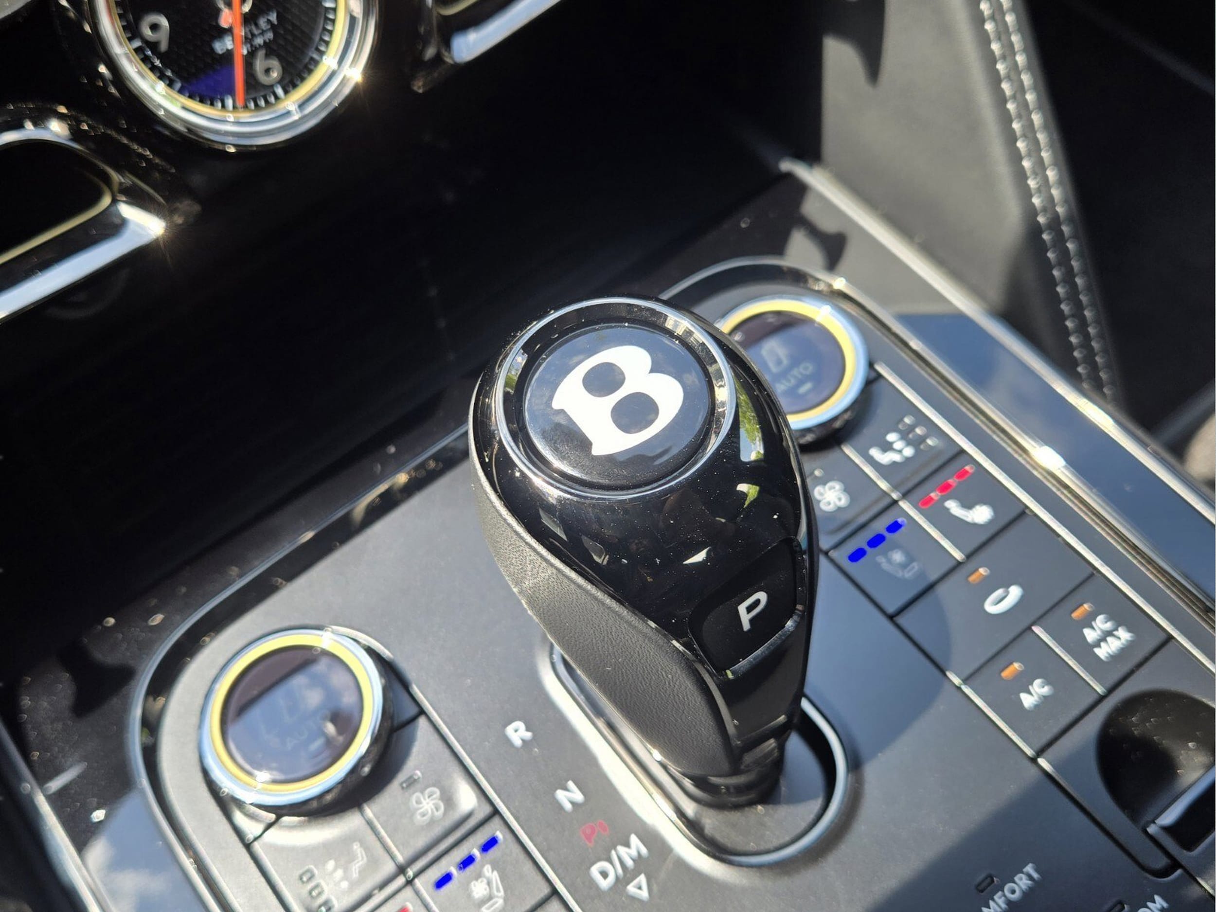 2026 Bentley Flying Spur Azure - Photo 44