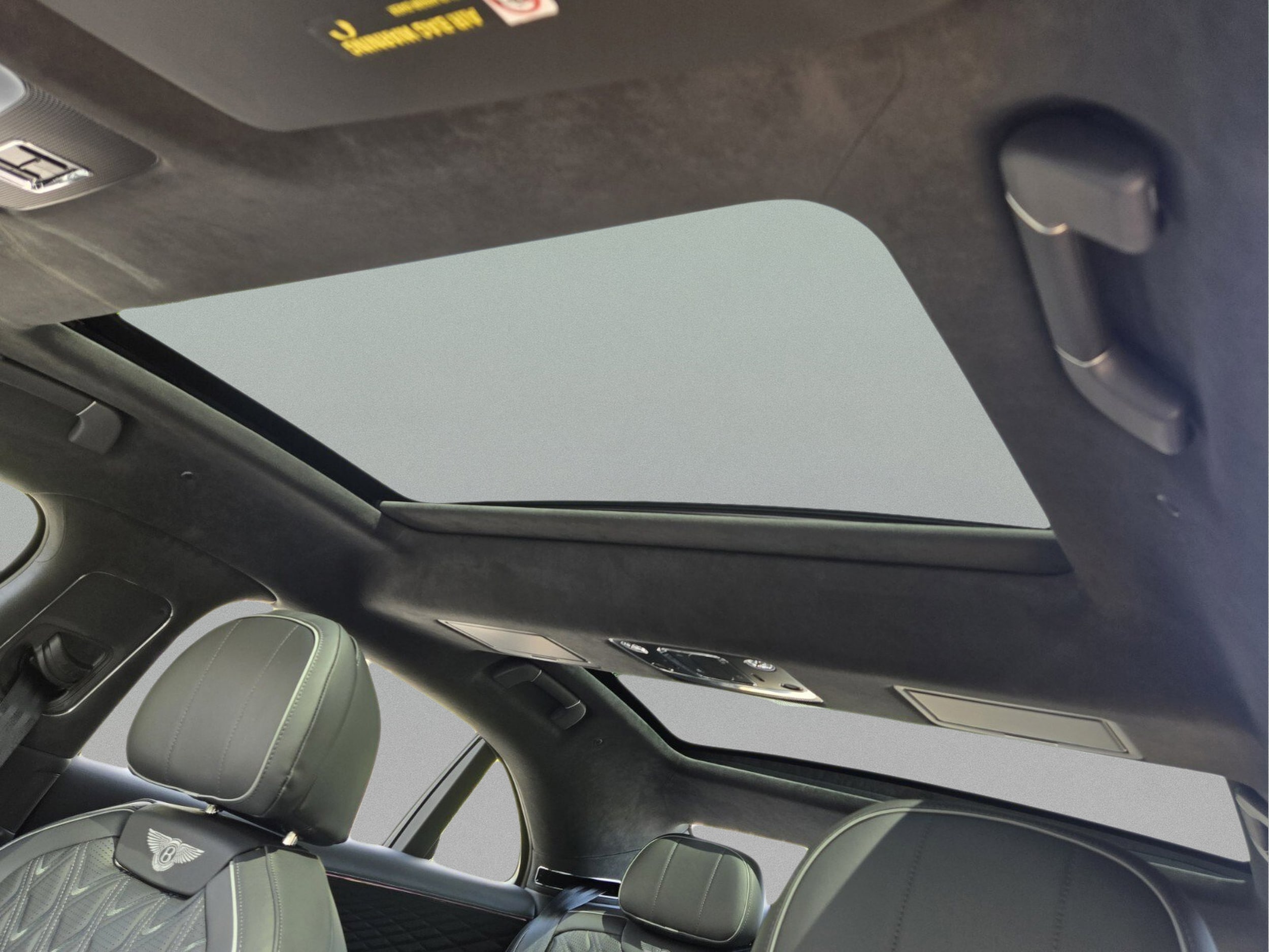 2026 Bentley Flying Spur Azure - Photo 56