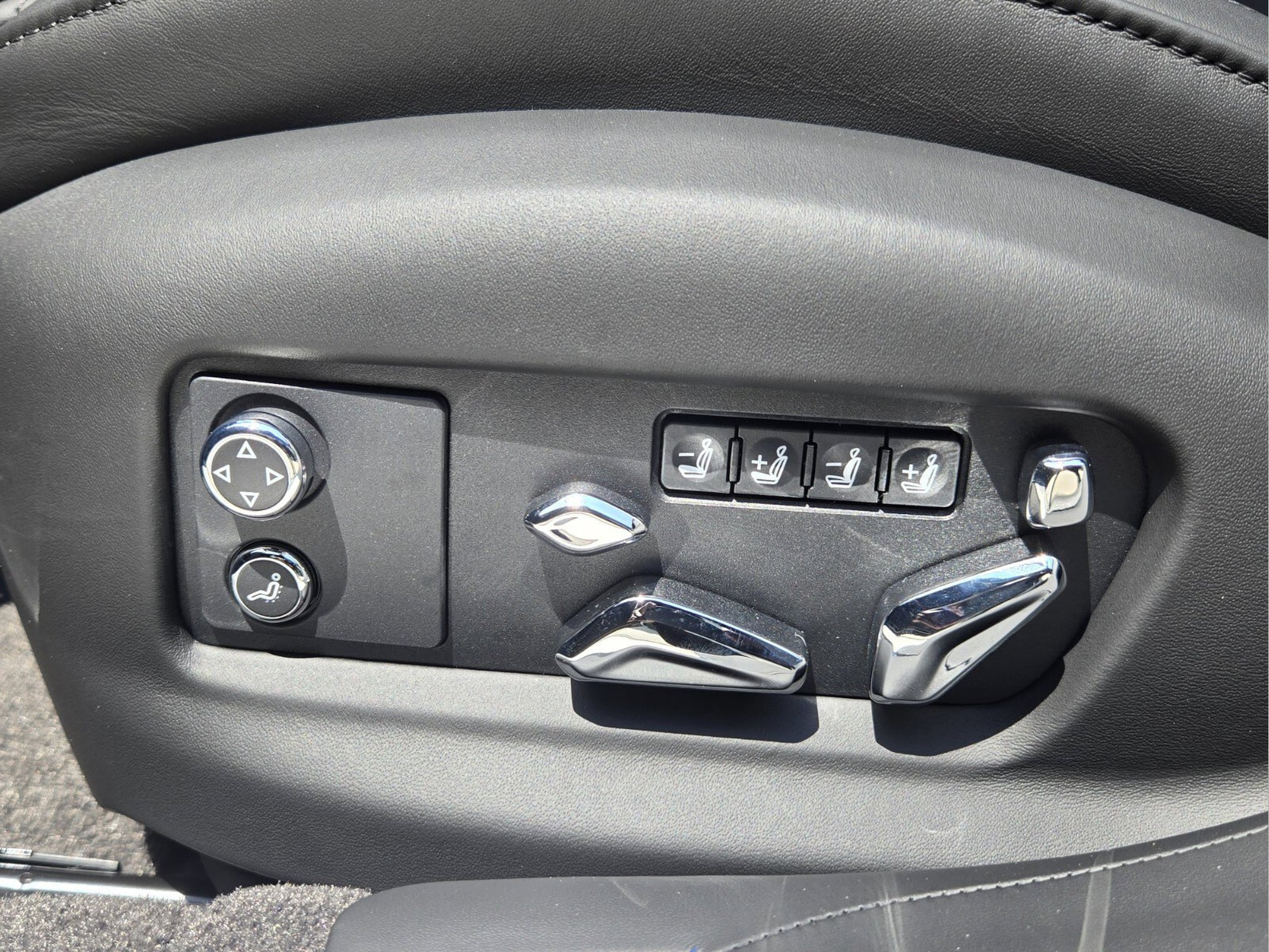 2026 Bentley Flying Spur Azure - Photo 21
