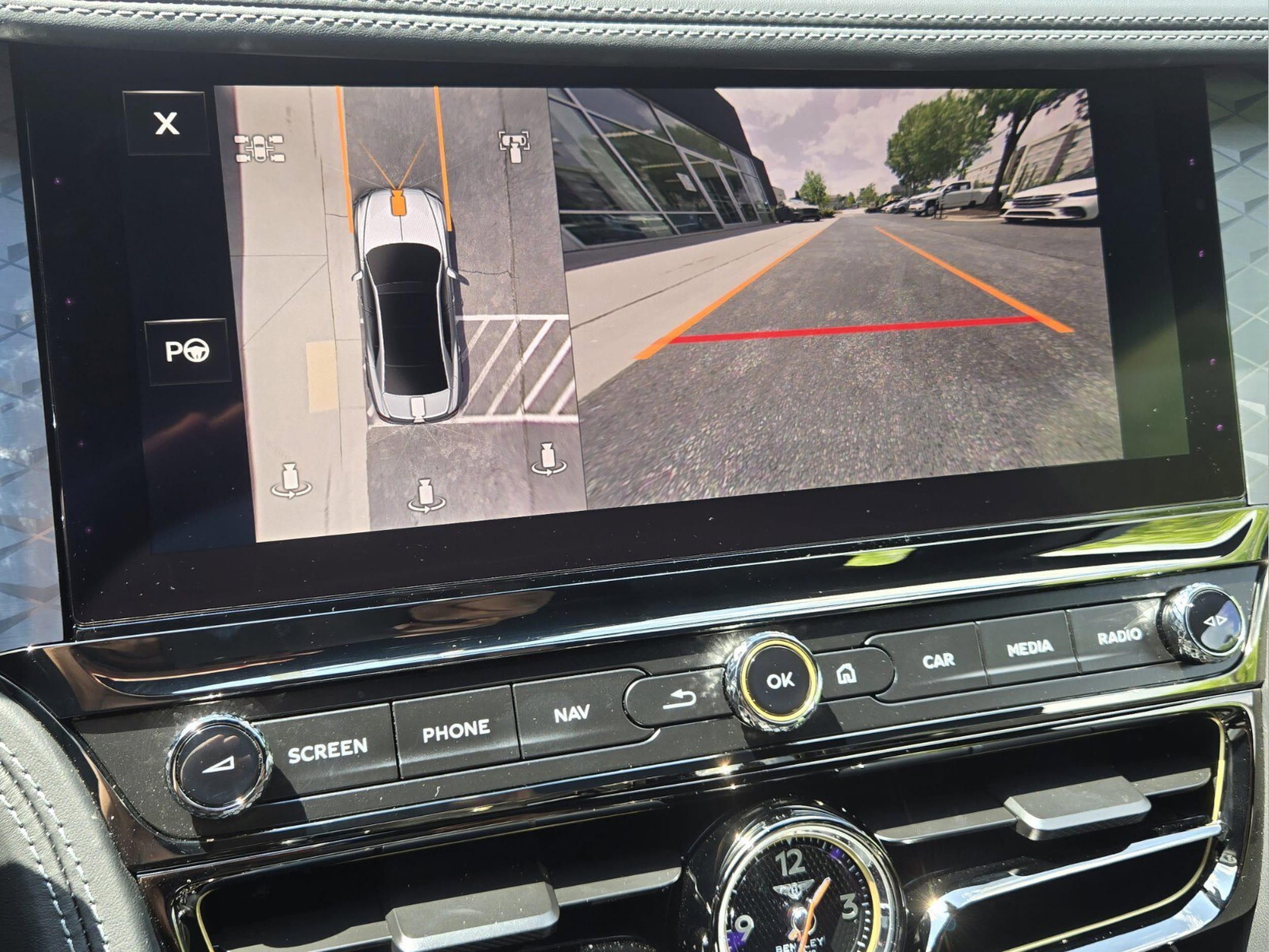2026 Bentley Flying Spur Azure - Photo 41