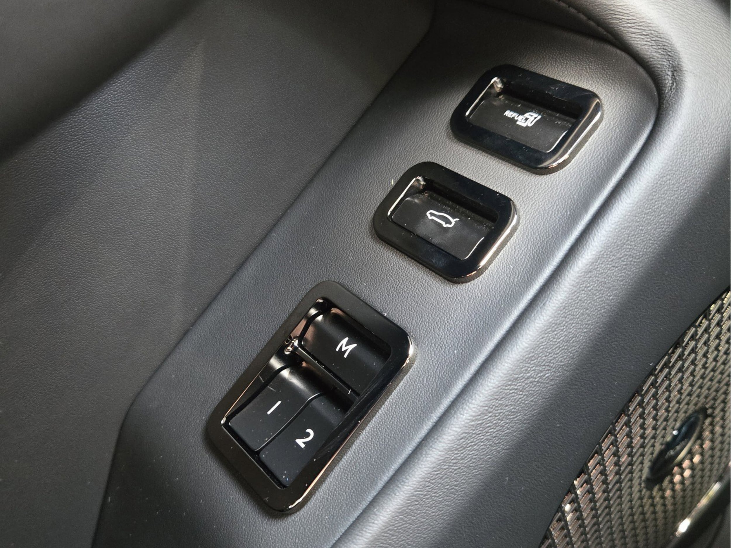 2026 Bentley Flying Spur Azure - Photo 54