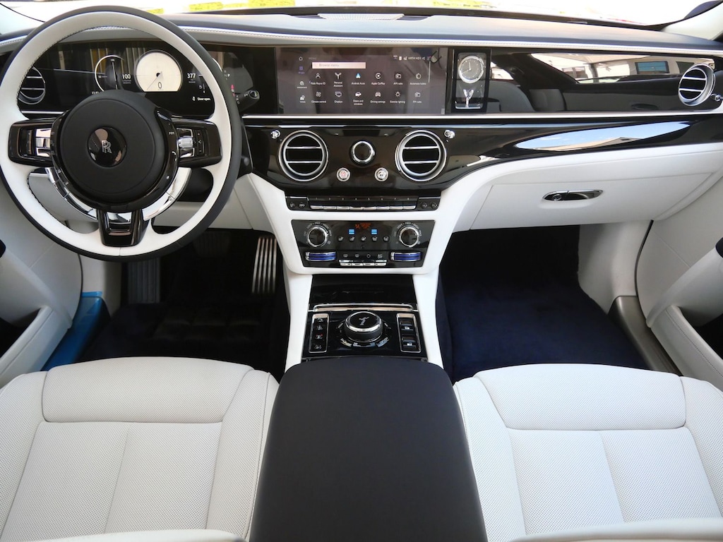 New 2027 Rolls-Royce Ghost Sedan