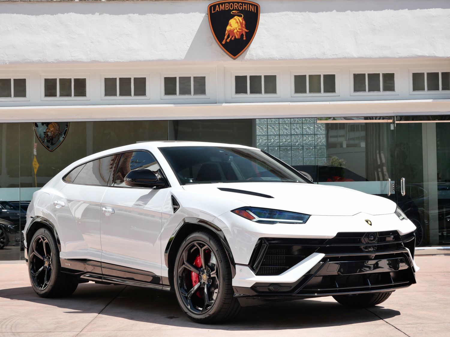  Lamborghini Urus
