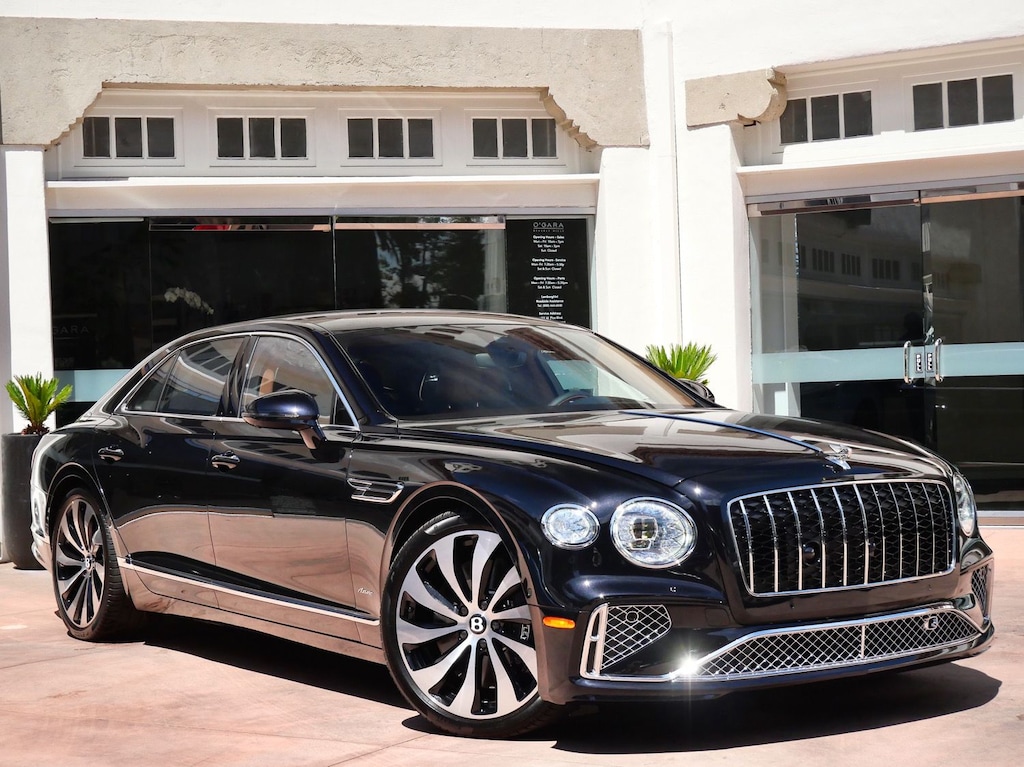 New 2026 Bentley Flying Spur Azure Sedan