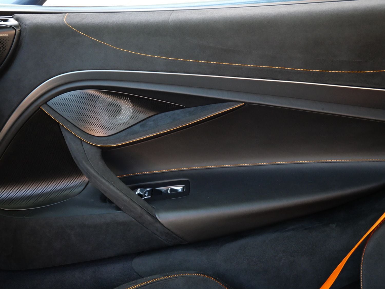 2025 McLaren 750S Base - Photo 23