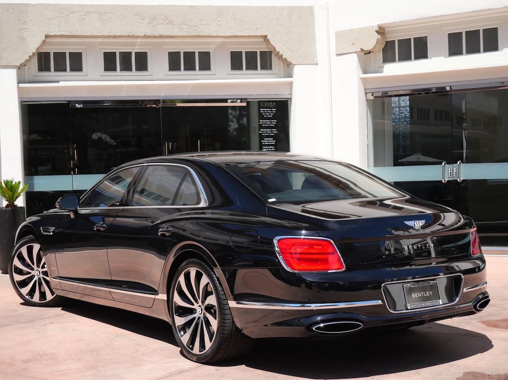 New 2026 Bentley Flying Spur Azure Sedan
