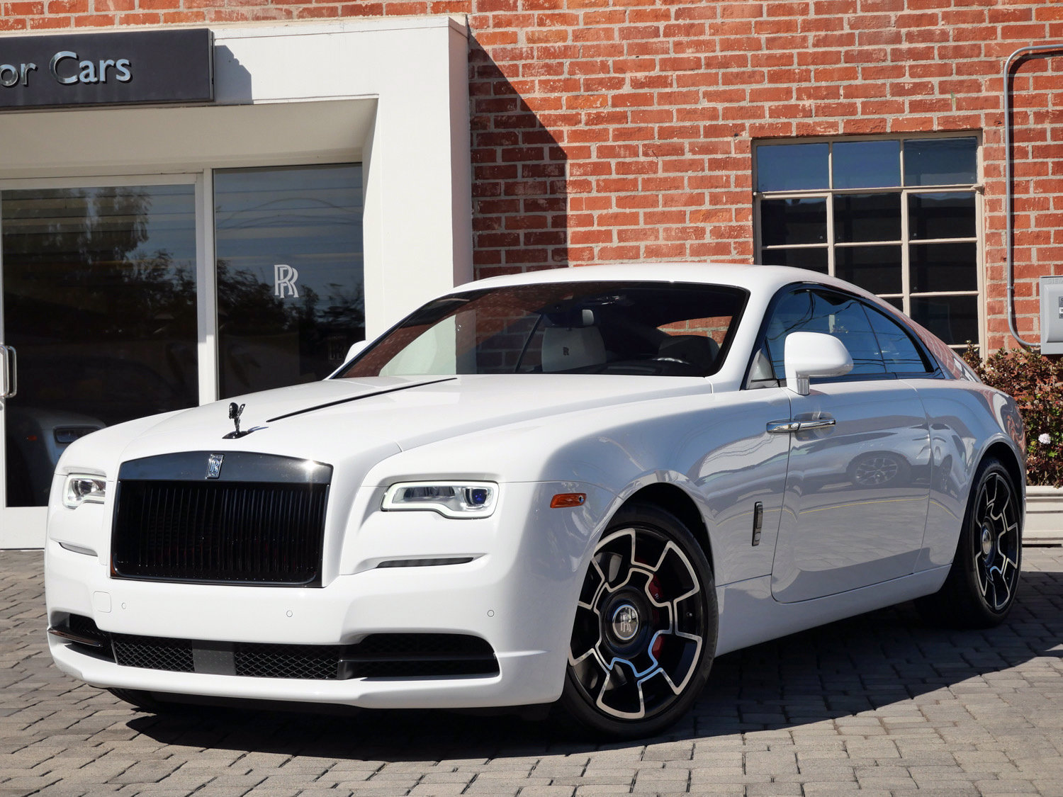  Rolls-Royce Black Badge Wraith