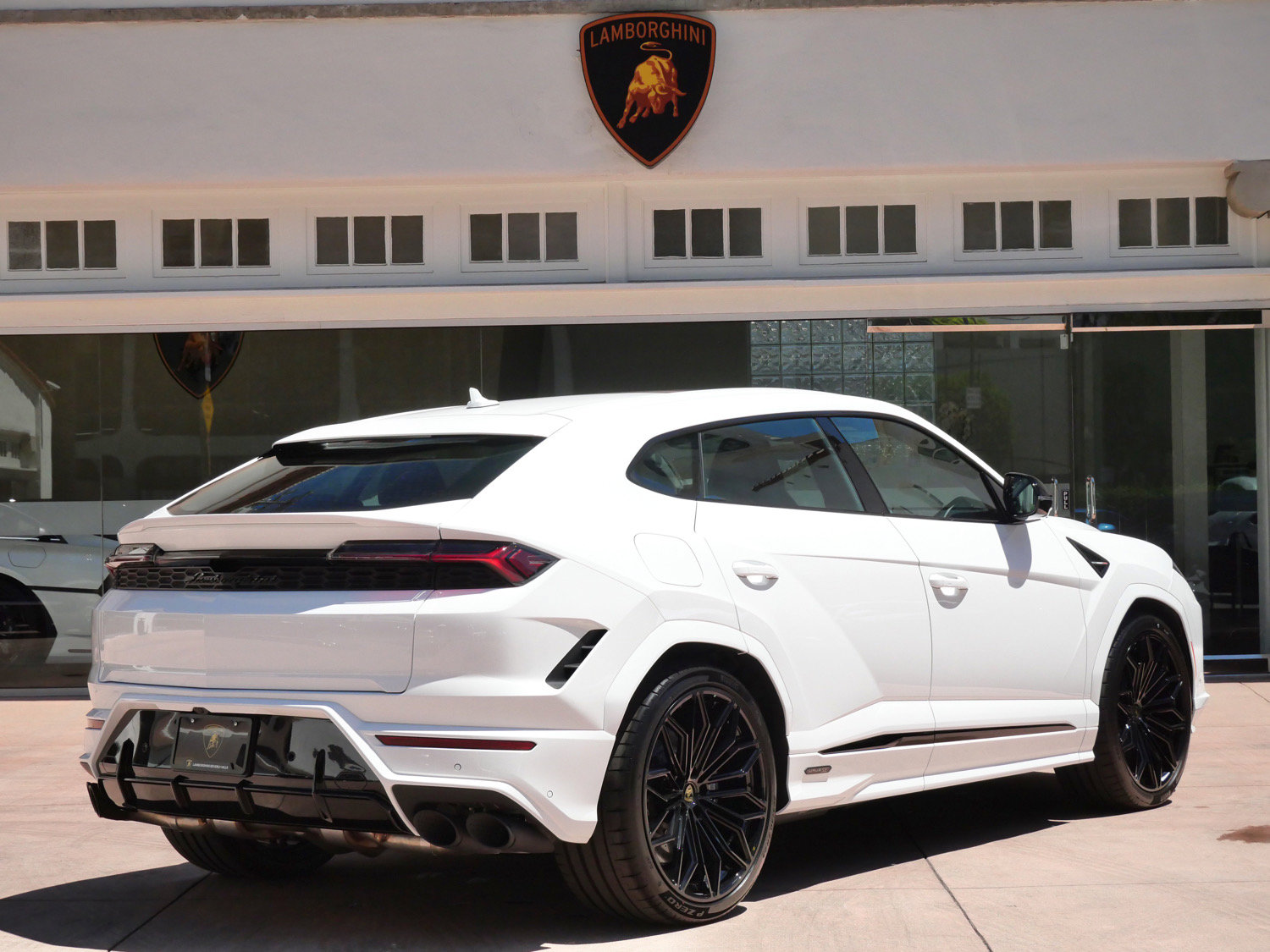 New 2026 Lamborghini Urus SE SUV