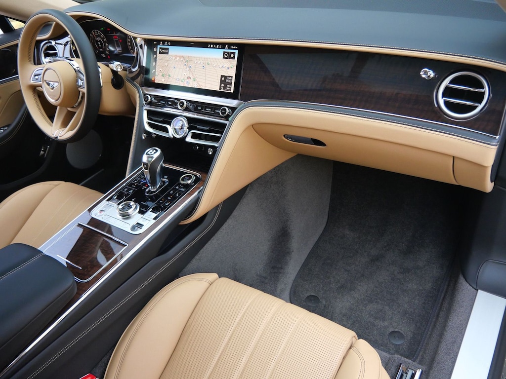 New 2026 Bentley Flying Spur V8 Sedan
