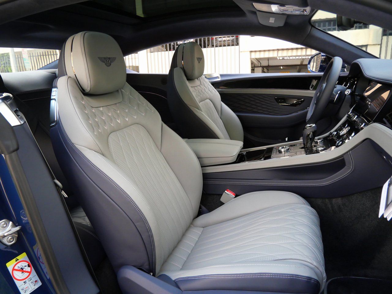 2026 Bentley Continental GT Azure - Photo 17