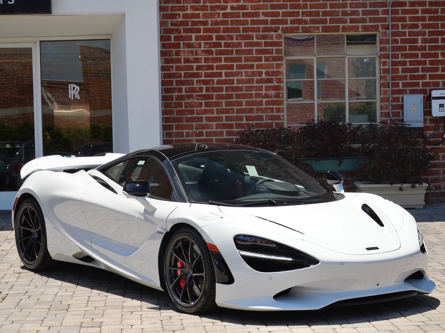 2027 McLaren 750S