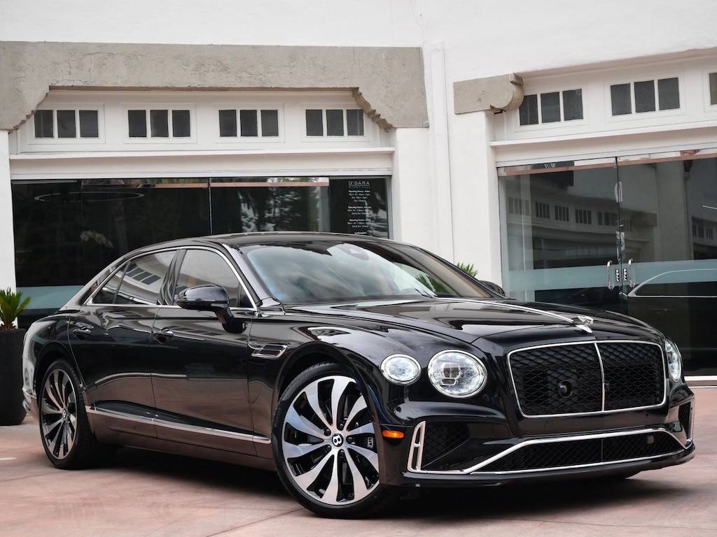 New 2026 Bentley Flying Spur V8 Sedan