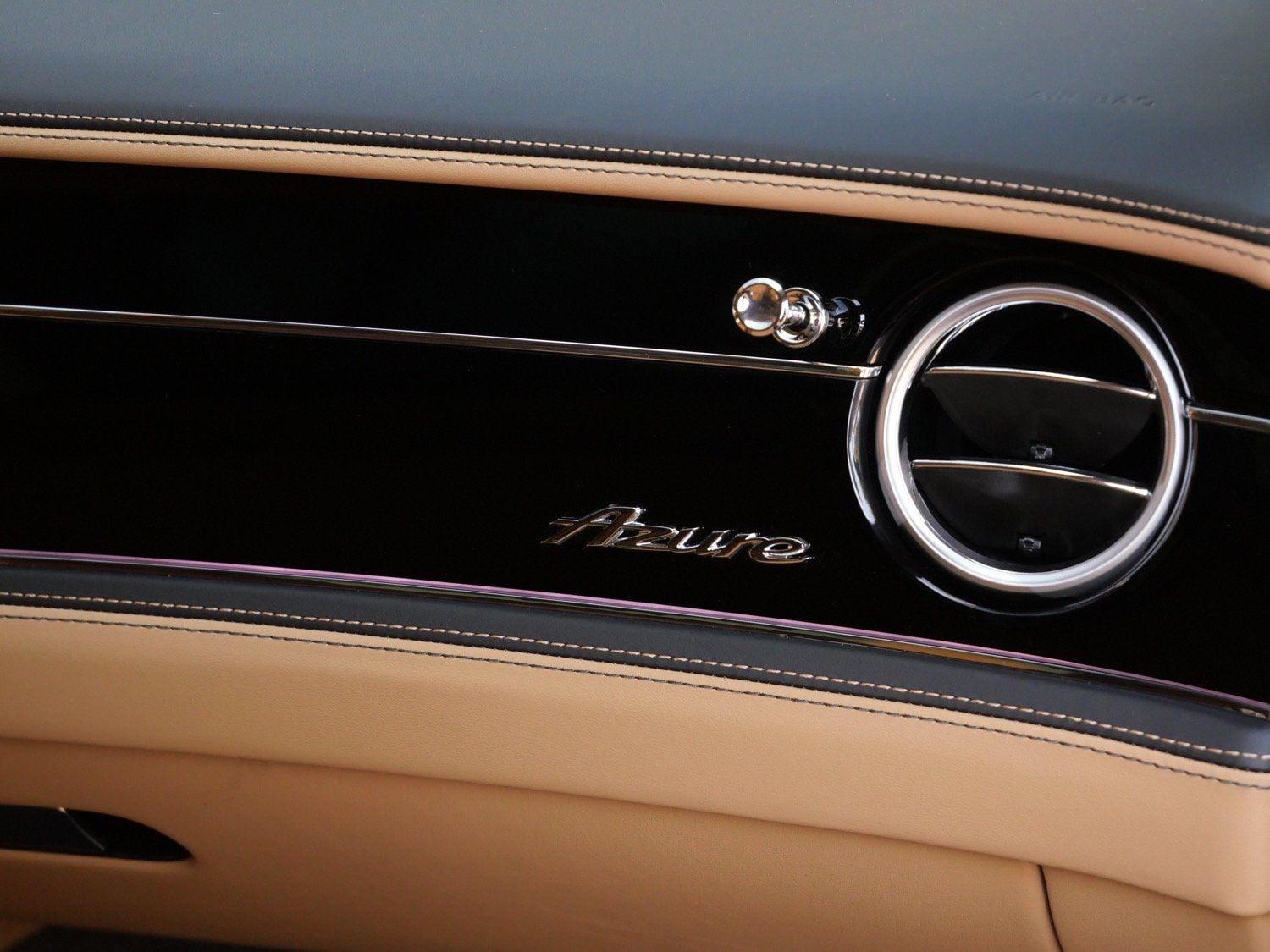2026 Bentley Flying Spur Azure - Photo 25
