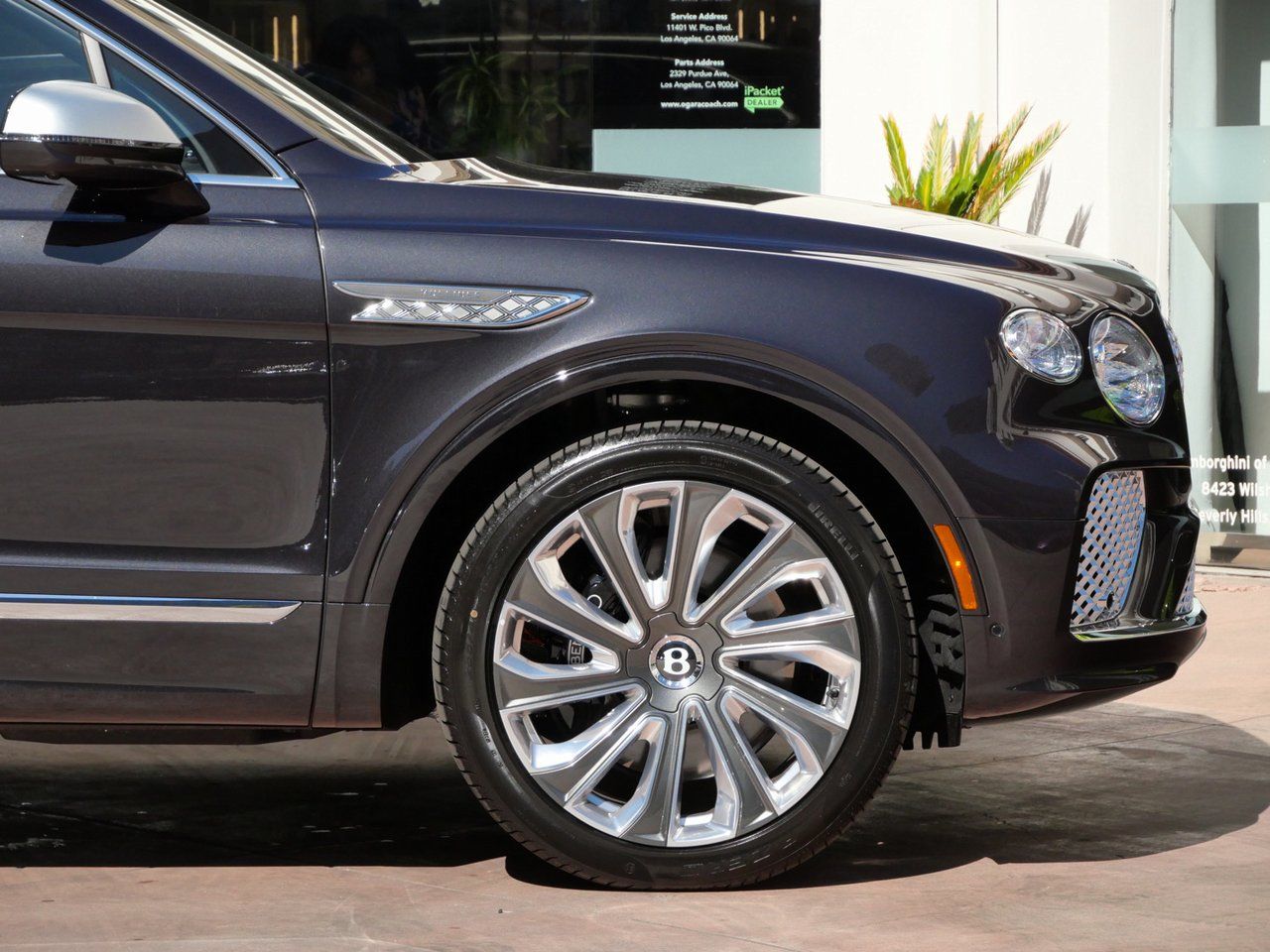 2025 Bentley Bentayga Mulliner - Photo 6