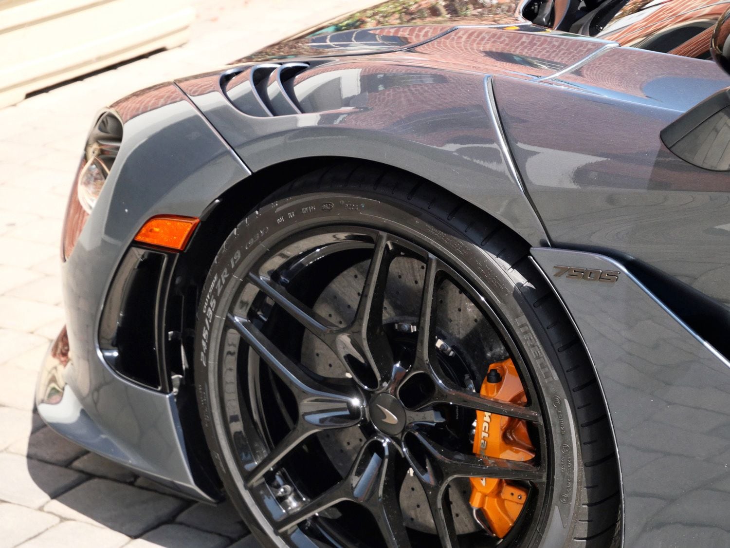 2025 McLaren 750S Base - Photo 15