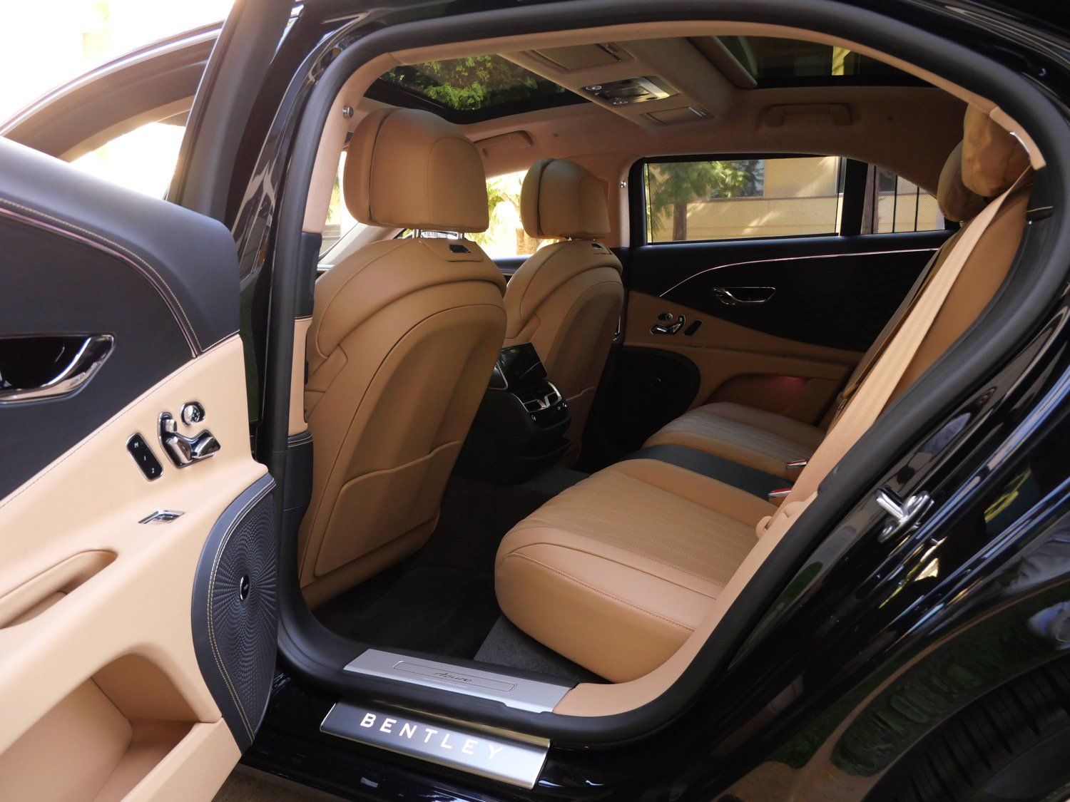 2026 Bentley Flying Spur Azure - Photo 20