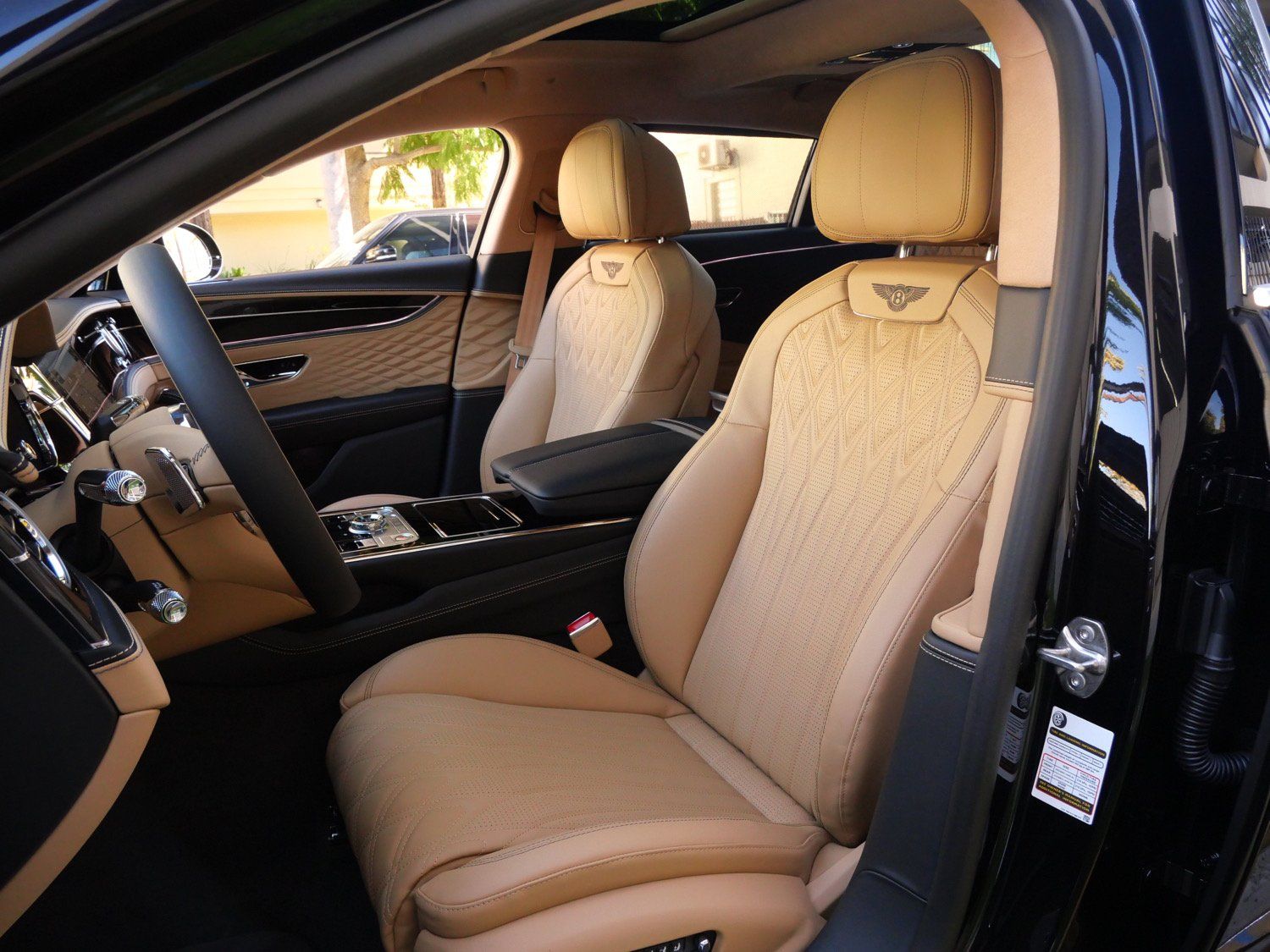 2026 Bentley Flying Spur Azure - Photo 18