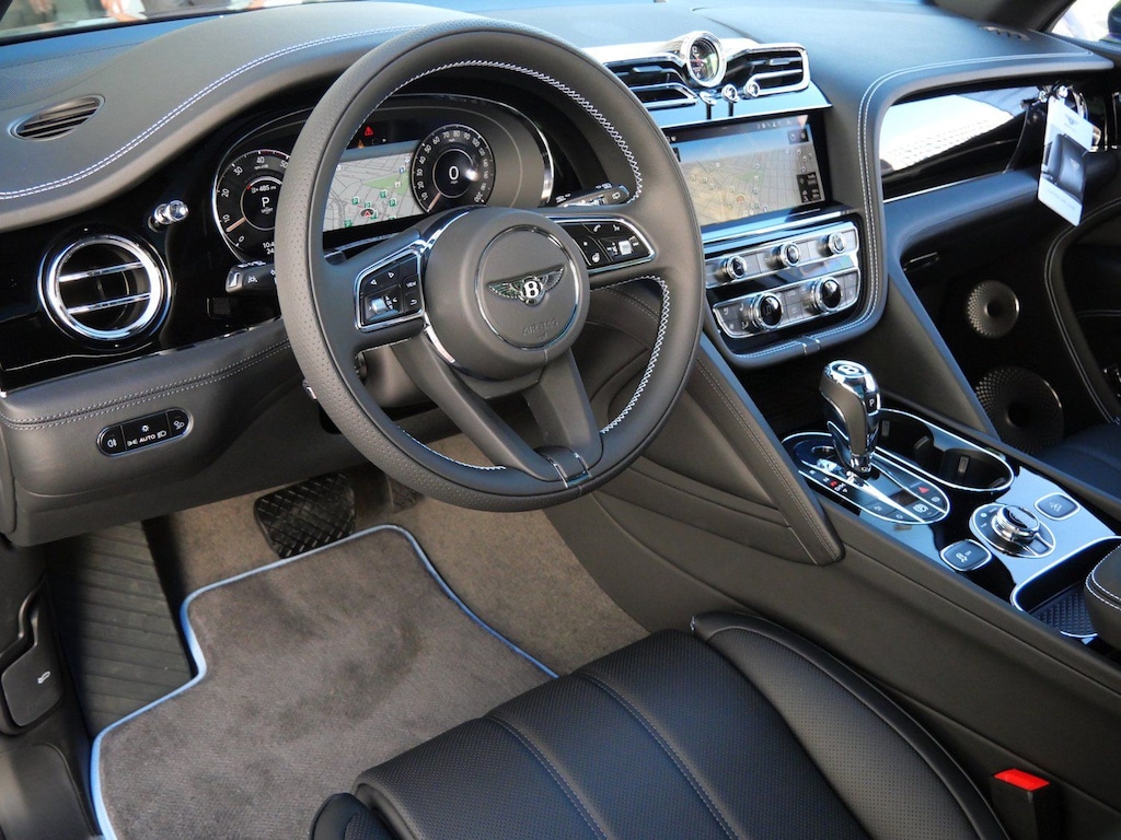 Used 2025 Bentley Bentayga EWB SUV