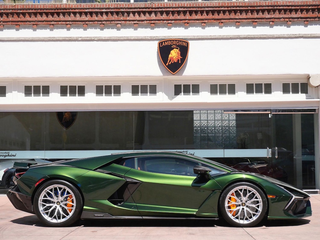 Used 2025 Lamborghini Revuelto Coupe