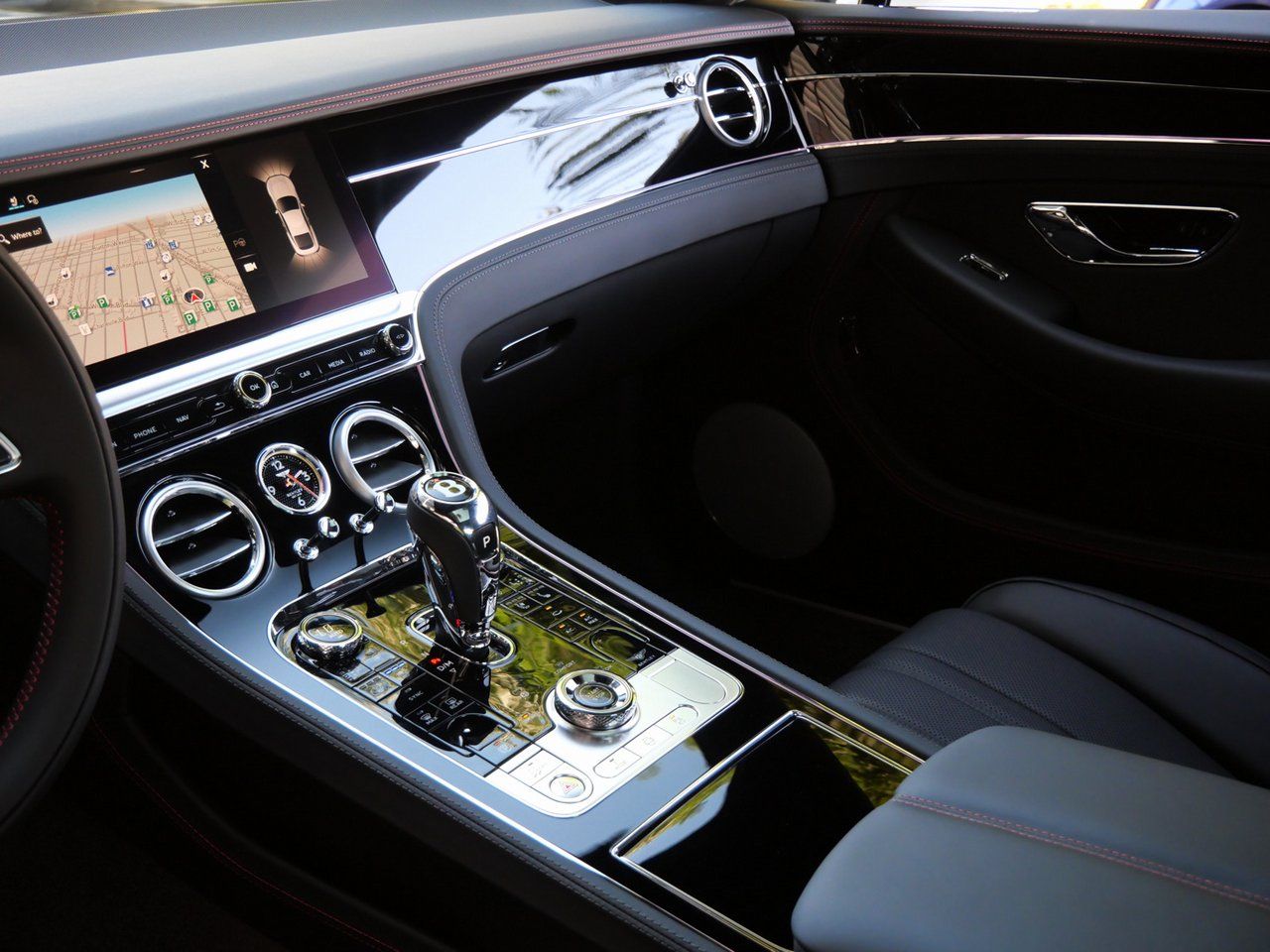 2026 Bentley Continental GT - Photo 11
