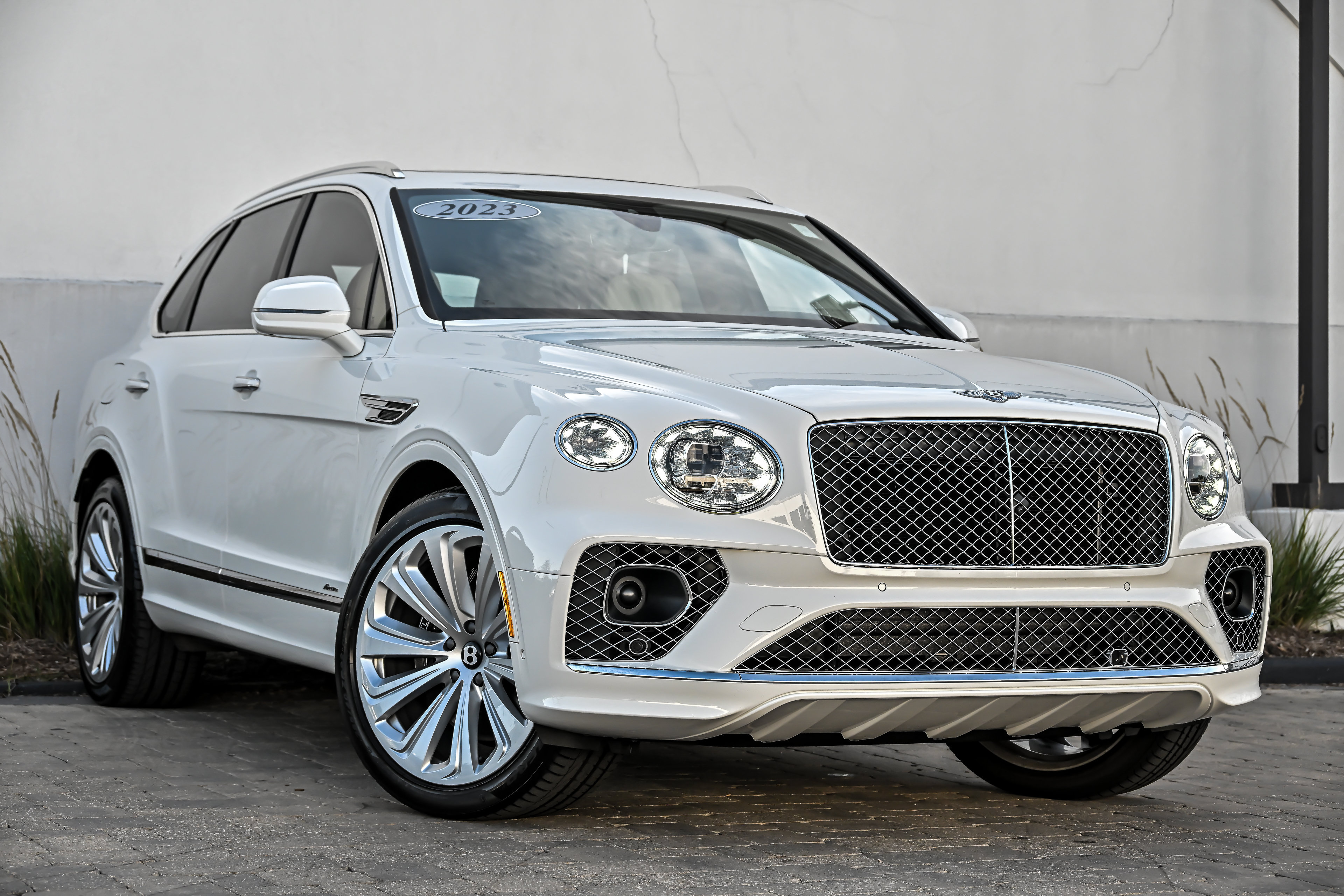 2023 Bentley Bentayga
