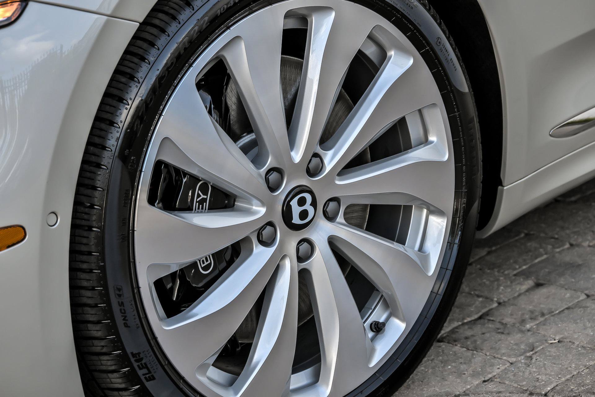 2026 Bentley Continental GTC - Photo 13