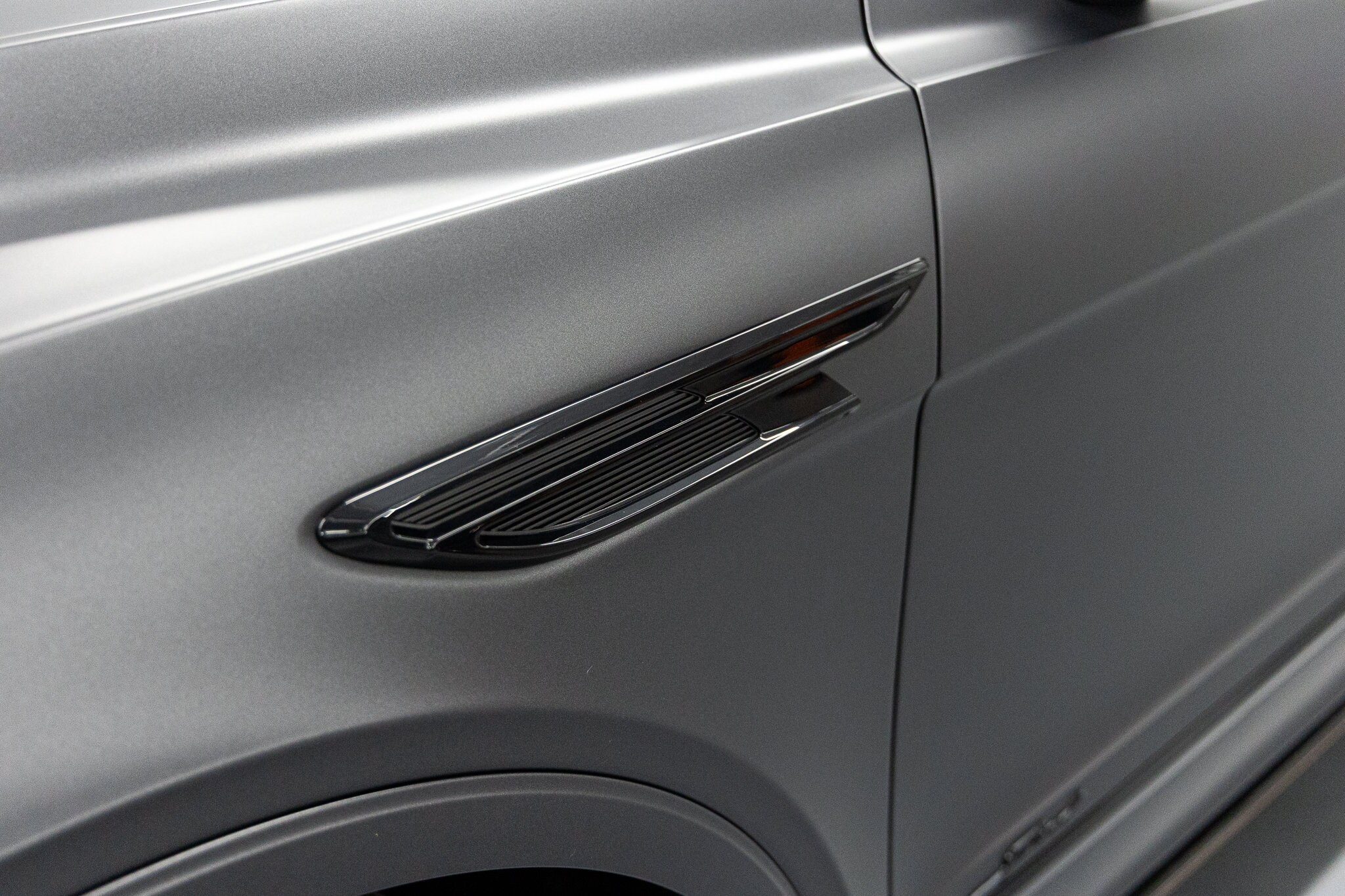 2026 Bentley Bentayga Speed - Photo 16