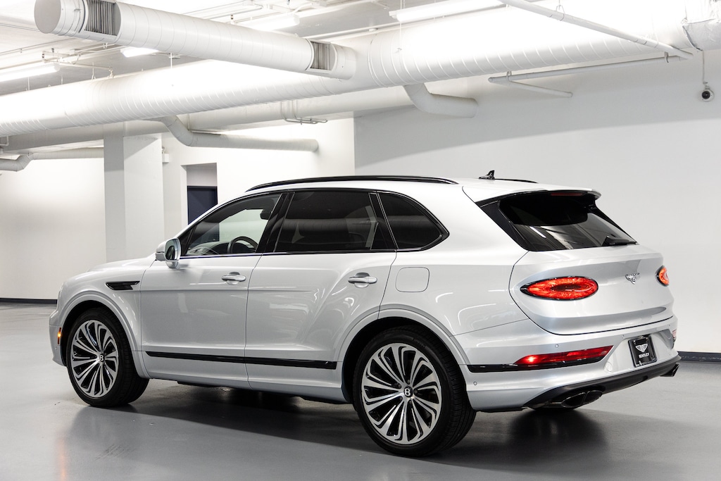 Certified 2023 Bentley Bentayga Hybrid V6 Hybrid V6 AWD