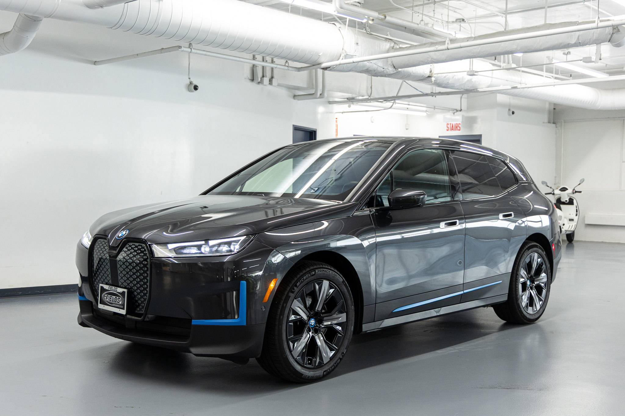 2024 BMW iX