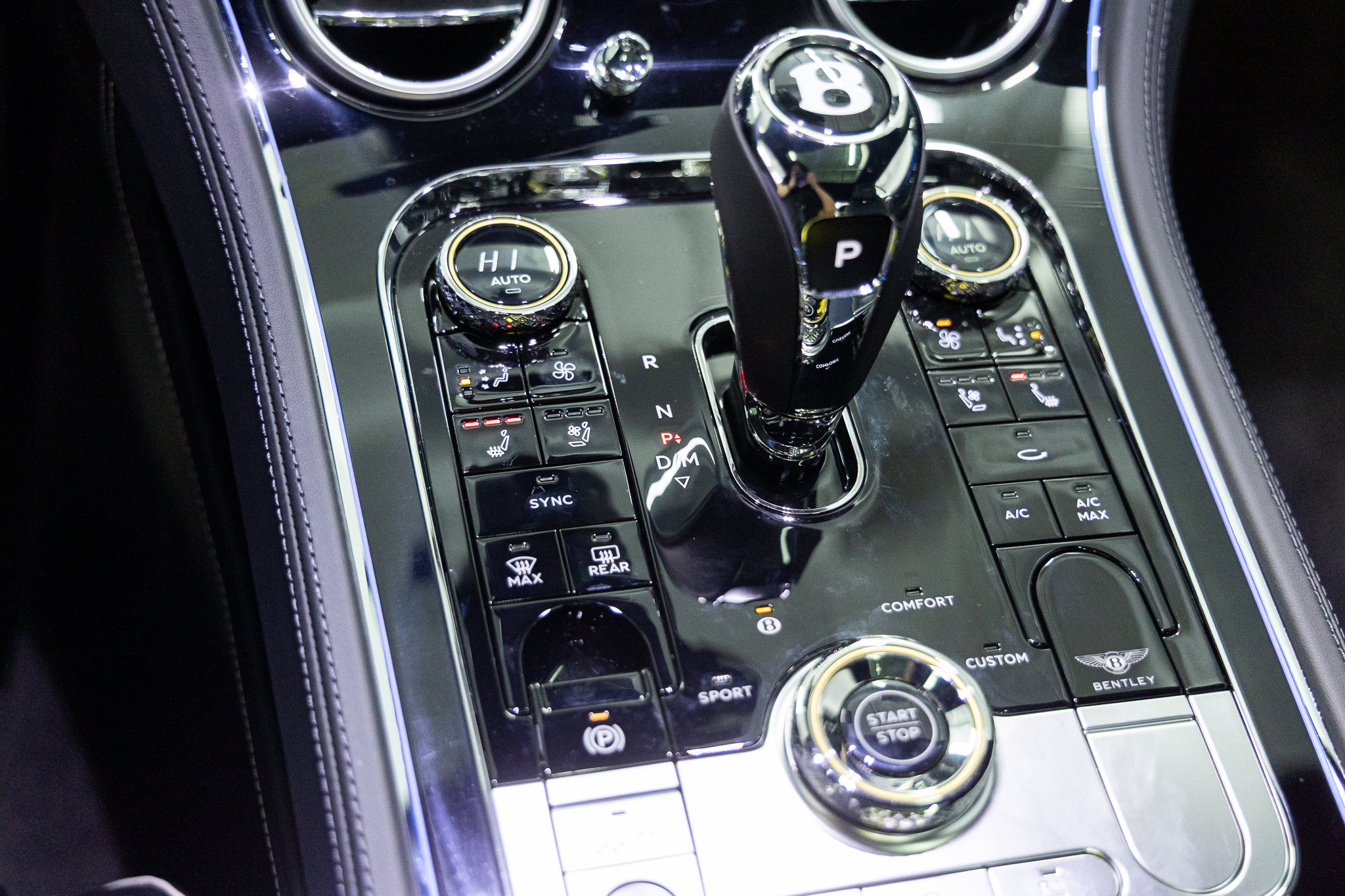 2026 Bentley Continental GT Azure - Photo 26