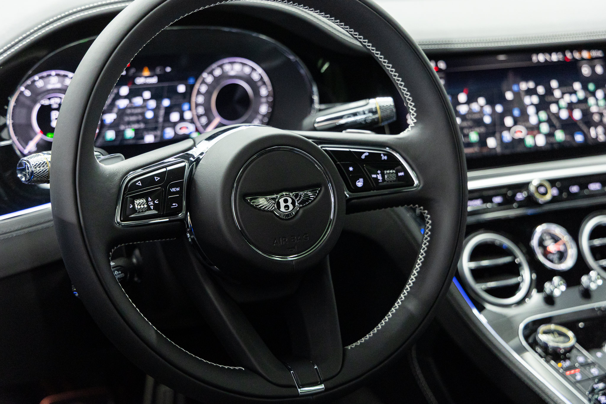 2026 Bentley Continental GT Azure - Photo 23