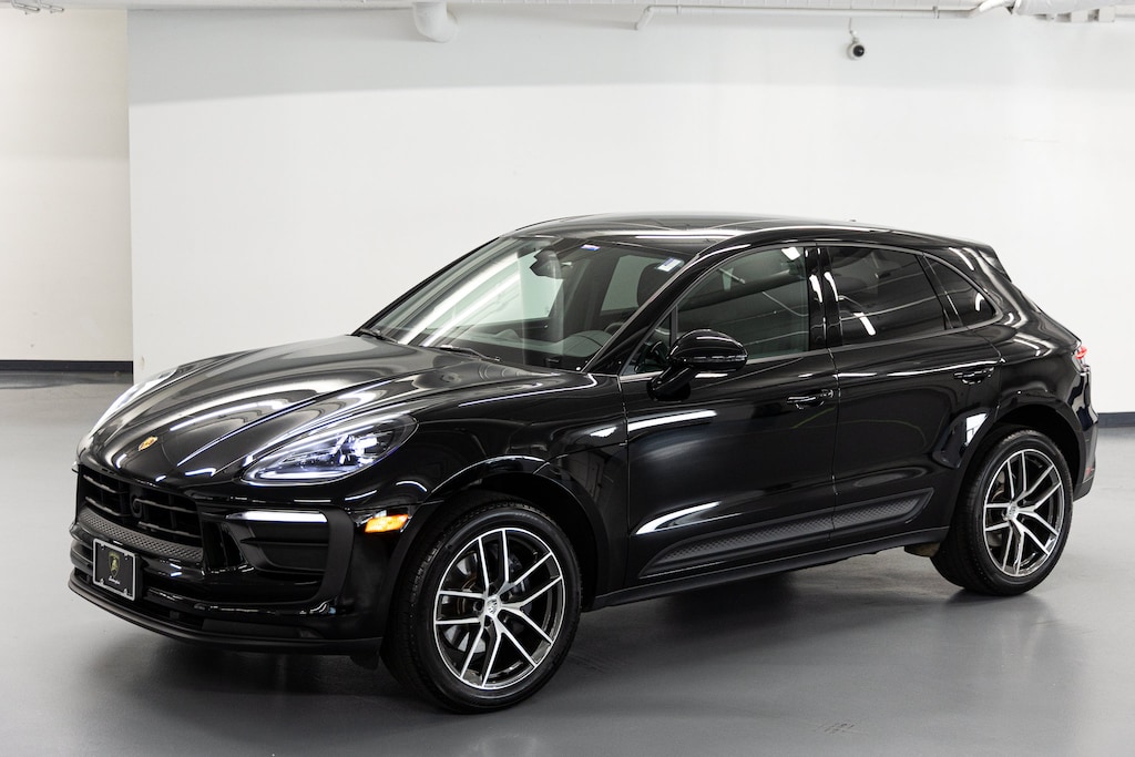 Used 2025 Porsche Macan AWD