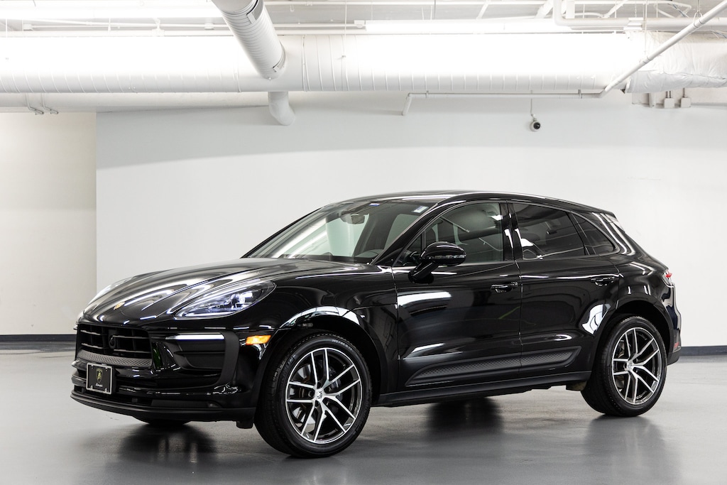 Used 2025 Porsche Macan AWD