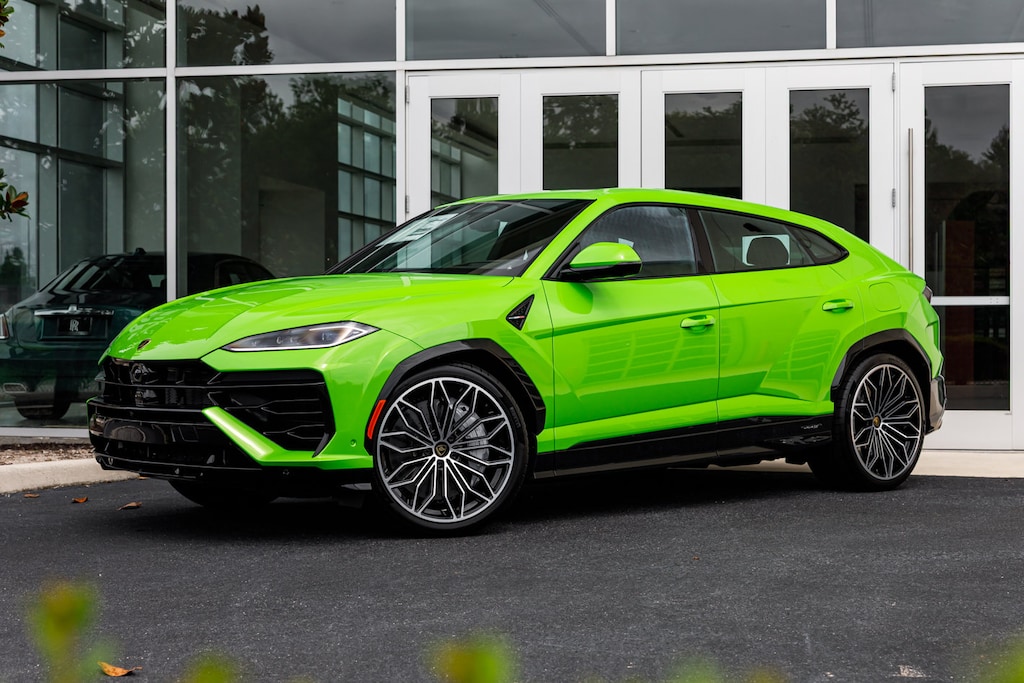 New 2026 Lamborghini Urus SE SE AWD
