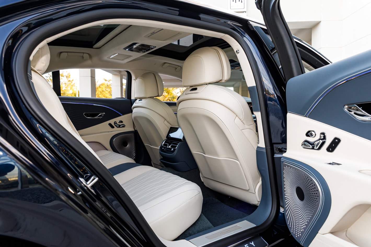 2026 Bentley Flying Spur Azure - Photo 39