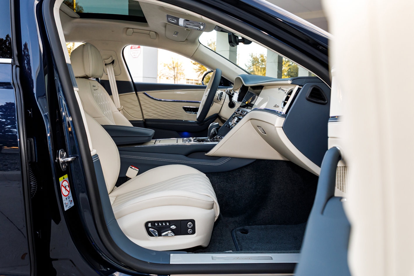 2026 Bentley Flying Spur Azure - Photo 42