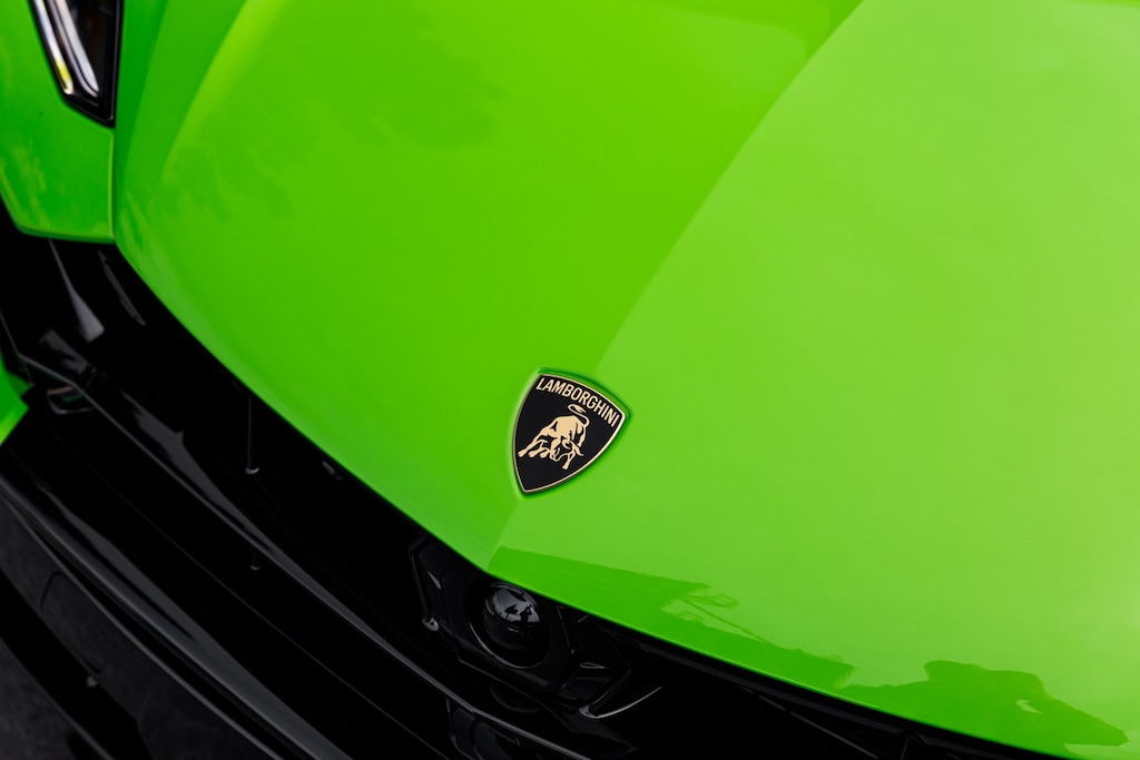 New 2026 Lamborghini Urus SE SE AWD
