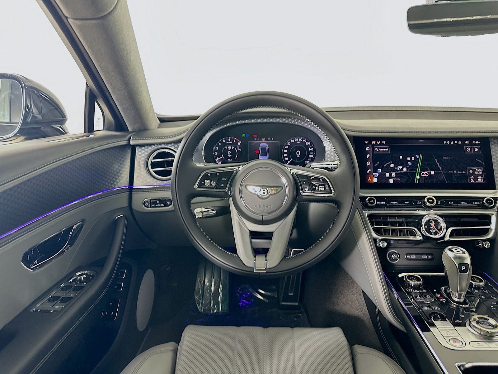 2026 Bentley Flying Spur Azure - Photo 17