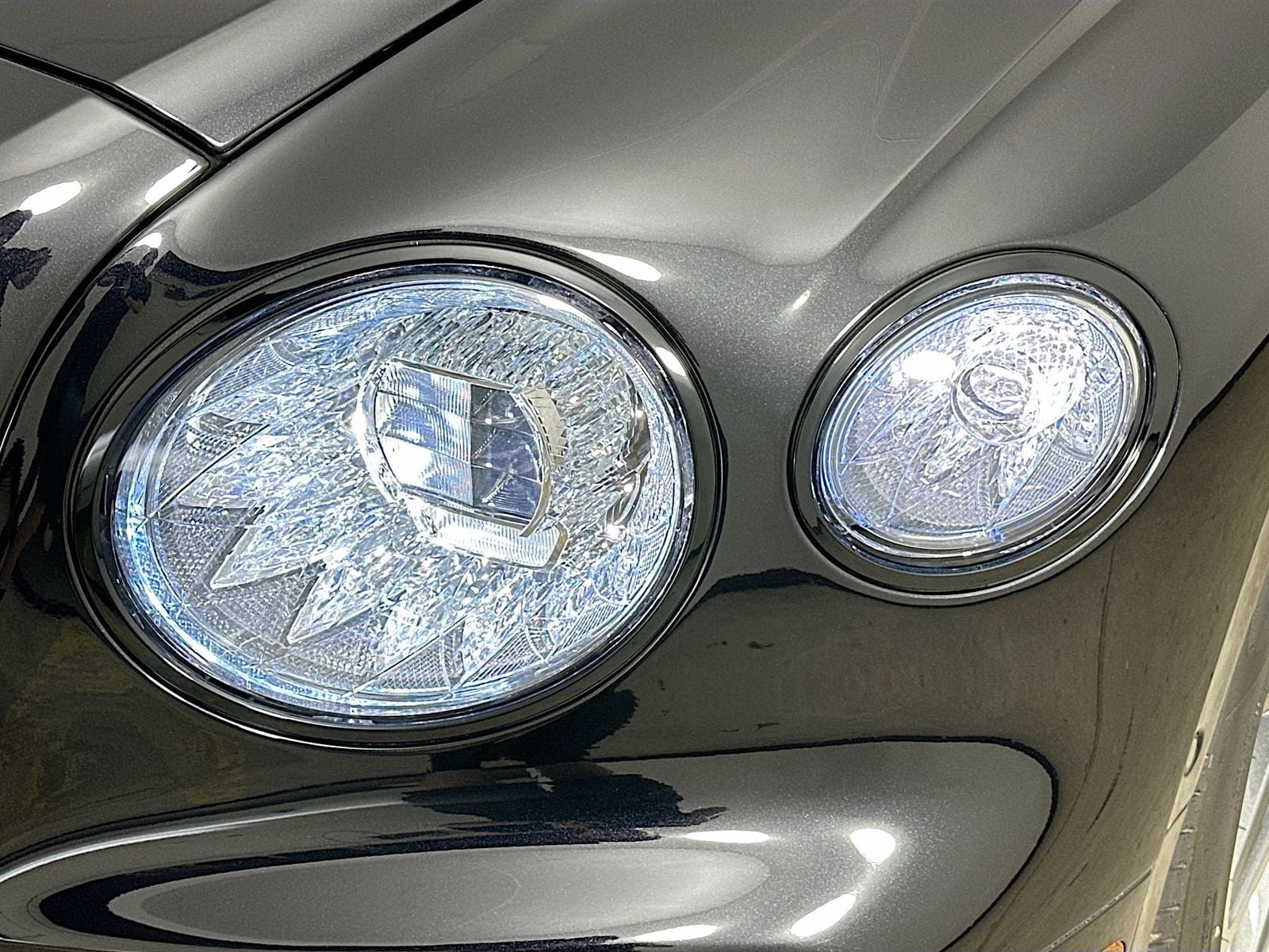 2026 Bentley Flying Spur Azure - Photo 55