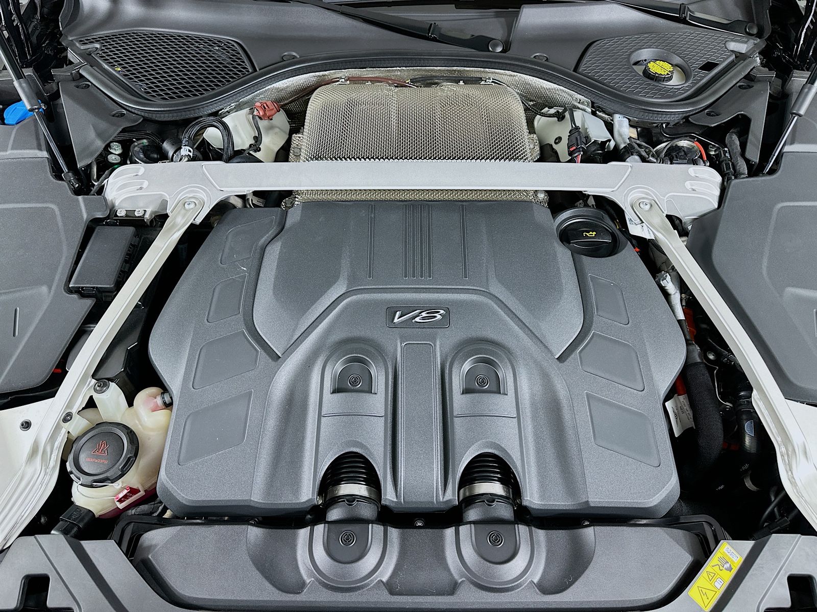 2026 Bentley Flying Spur Azure - Photo 16