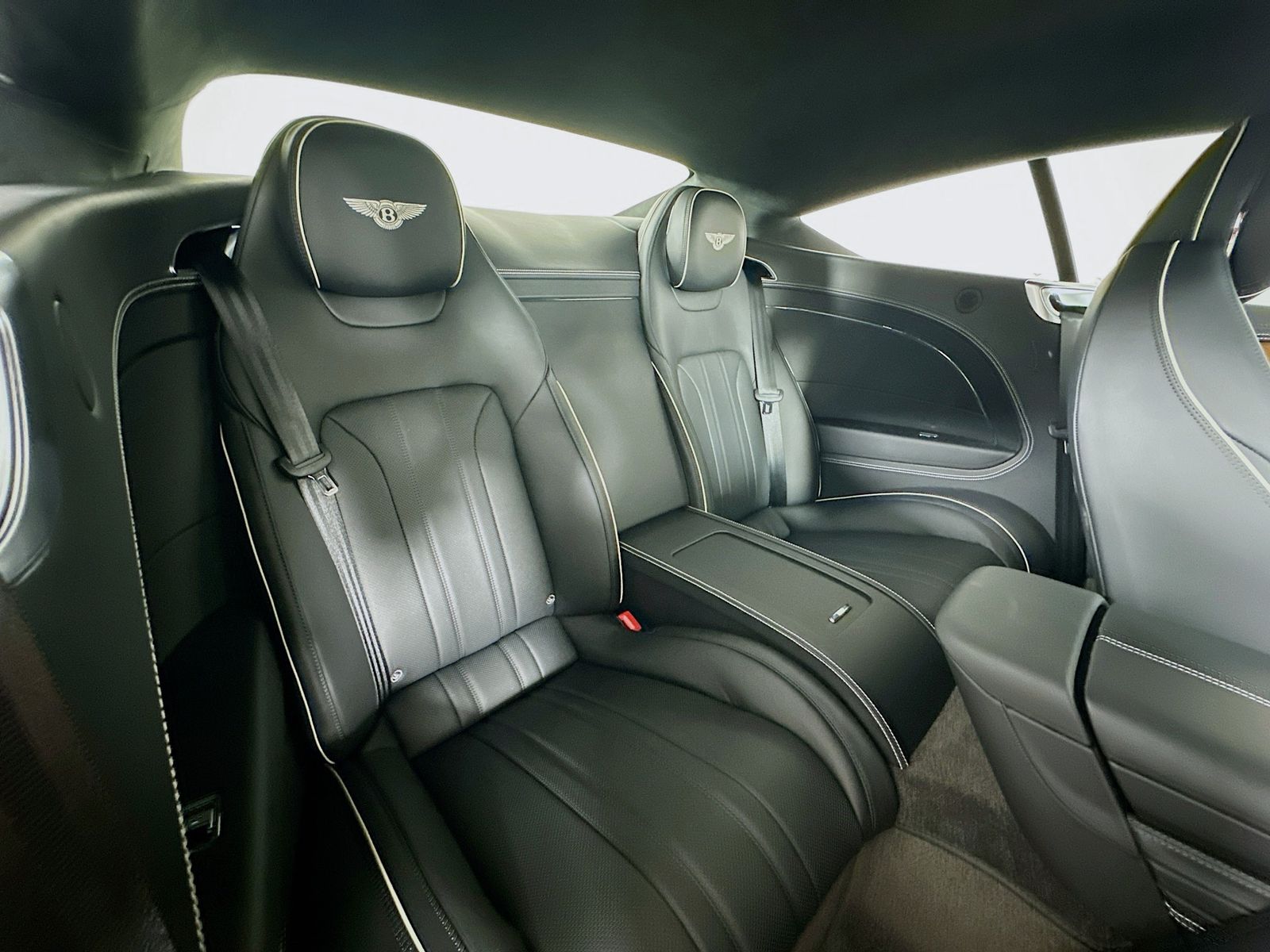 2026 Bentley Continental GT Base - Photo 39