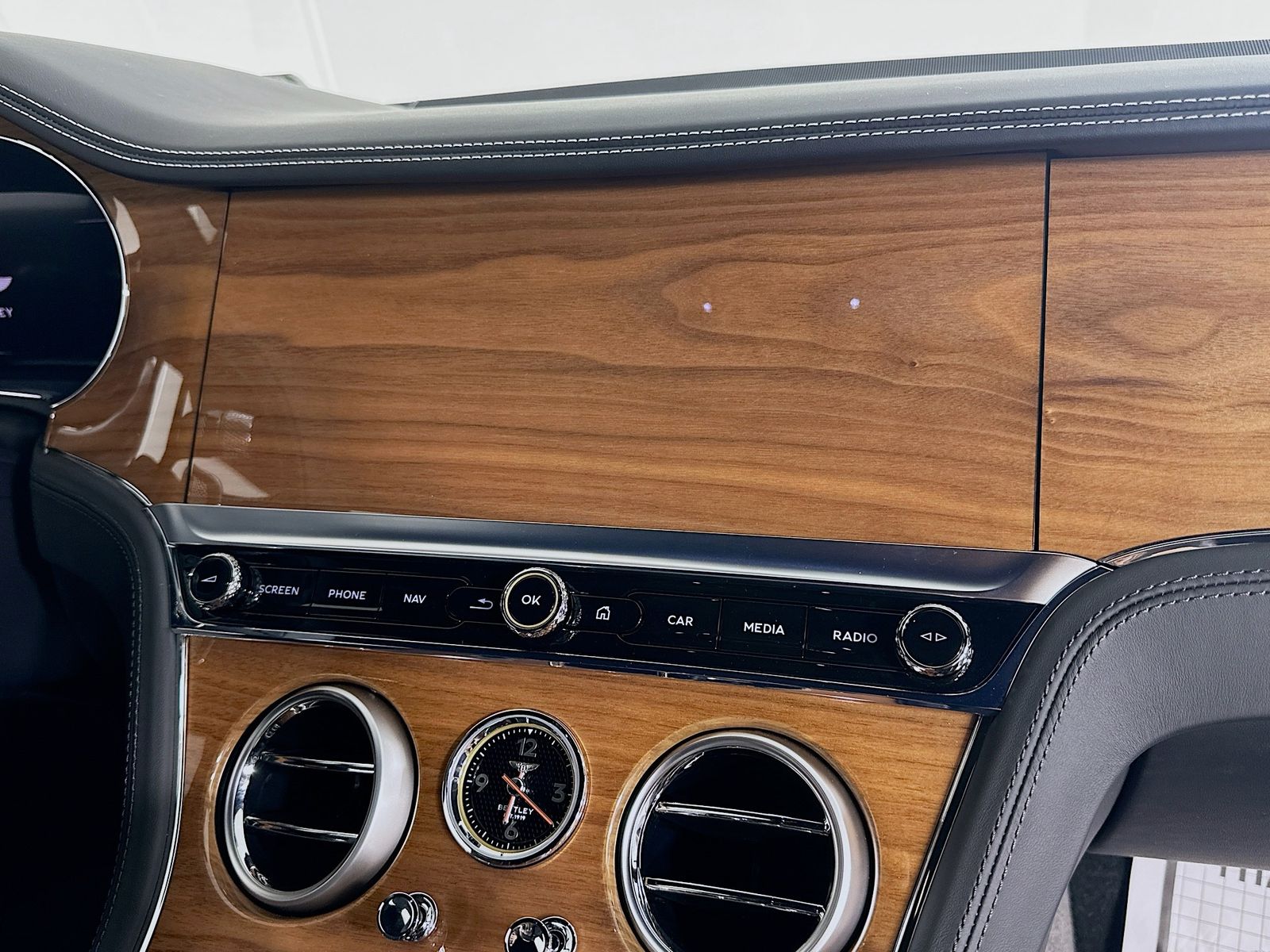 2026 Bentley Continental GT Base - Photo 68
