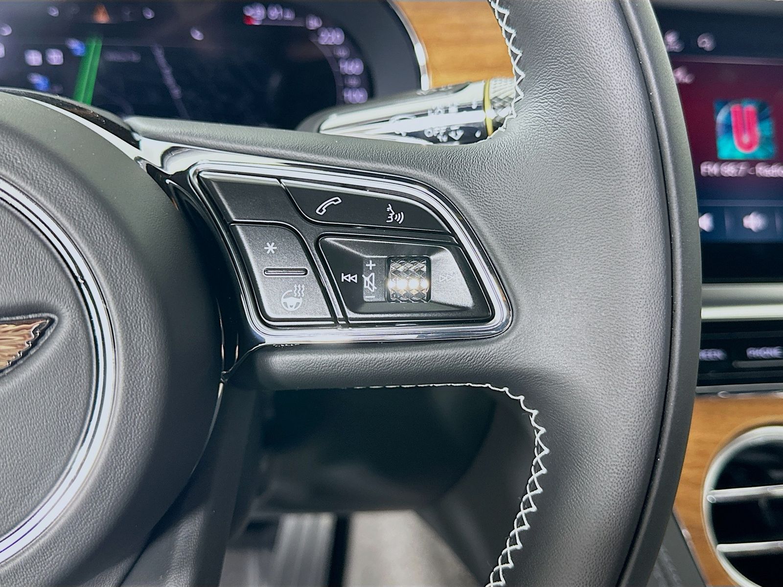 2026 Bentley Continental GT Base - Photo 16