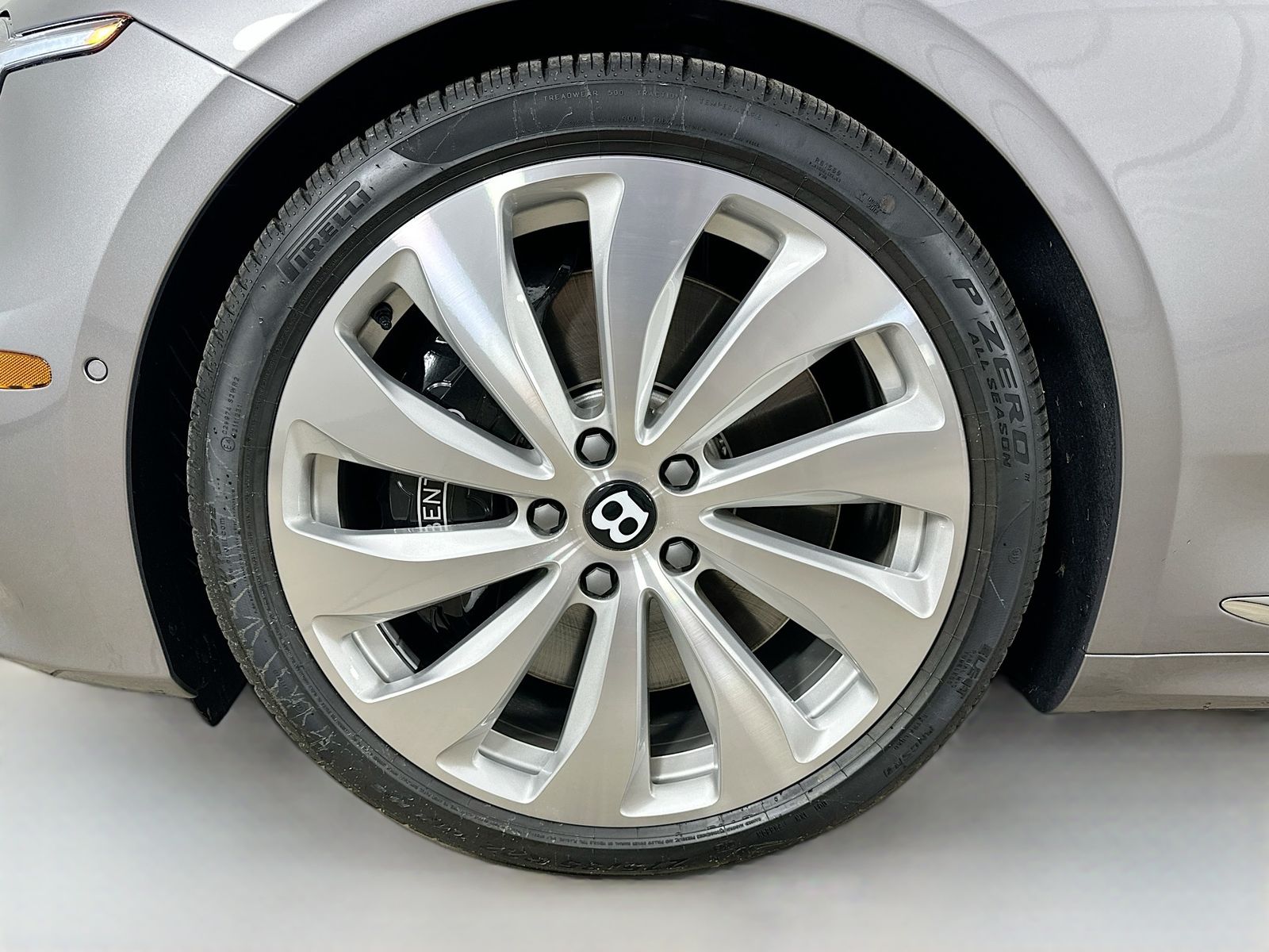 2026 Bentley Continental GT Base - Photo 6