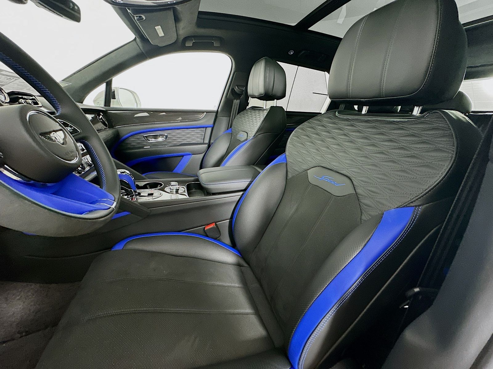 2026 Bentley Bentayga Speed - Photo 9