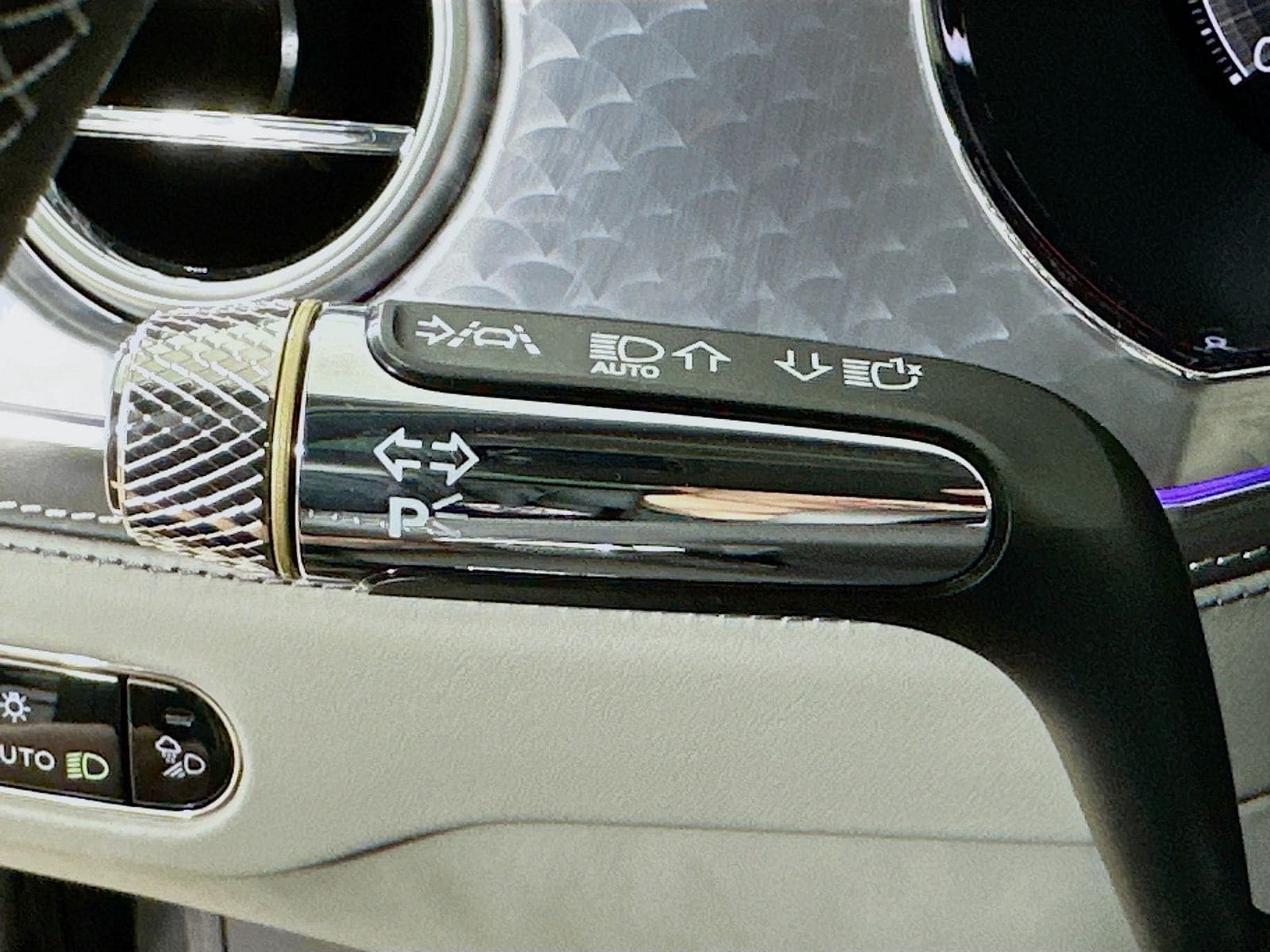 2026 Bentley Flying Spur Azure - Photo 22