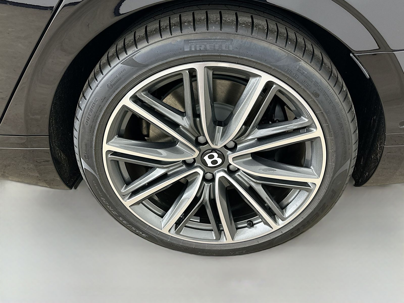 2026 Bentley Flying Spur Azure - Photo 52
