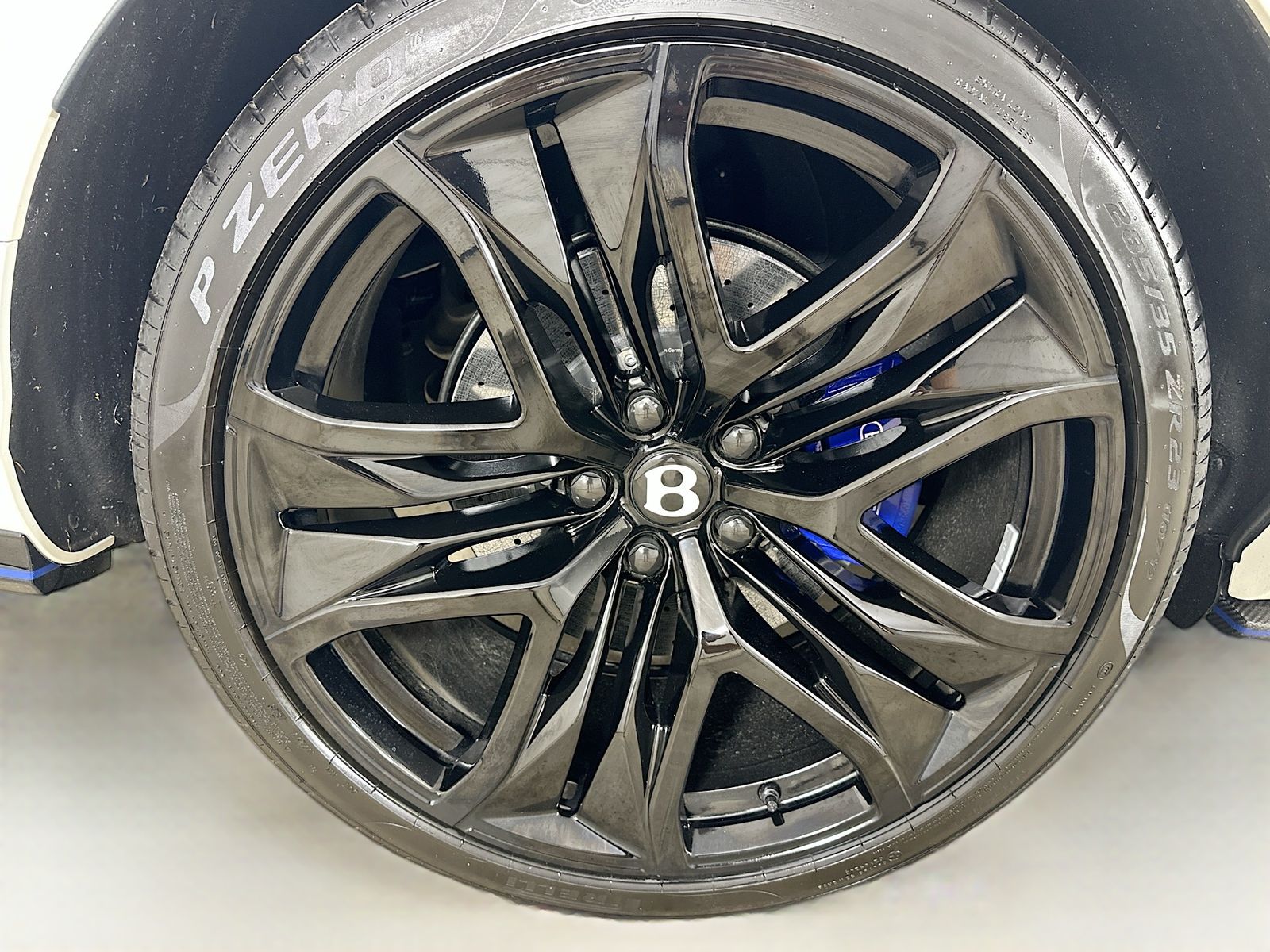 2026 Bentley Bentayga Speed - Photo 64