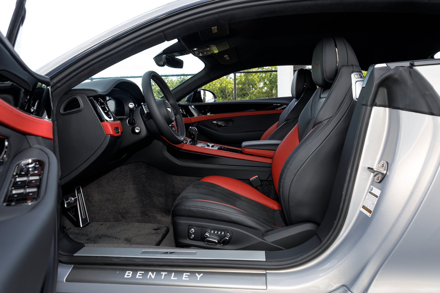 2026 Bentley Continental GT - Photo 28