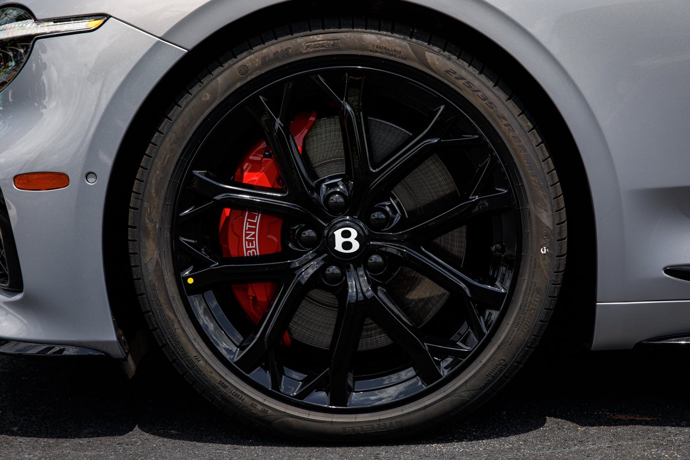 2026 Bentley Continental GT - Photo 9